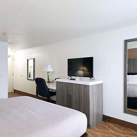 Quality Inn & Suites Longview Kelso Eksteriør billede