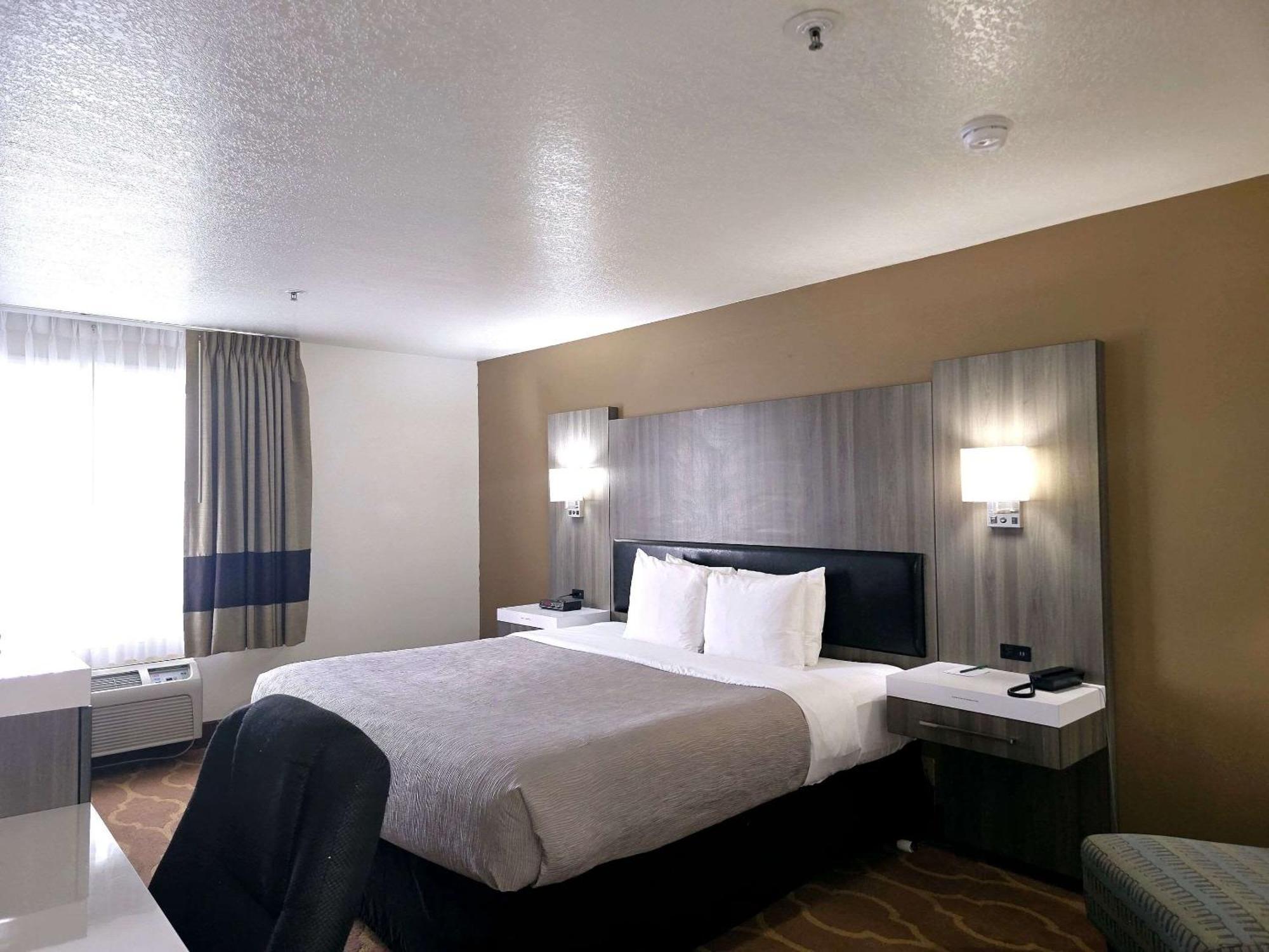 Quality Inn & Suites Longview Kelso Eksteriør billede